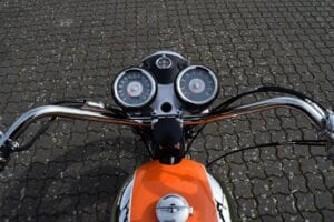 S L1600 10 5 300x200