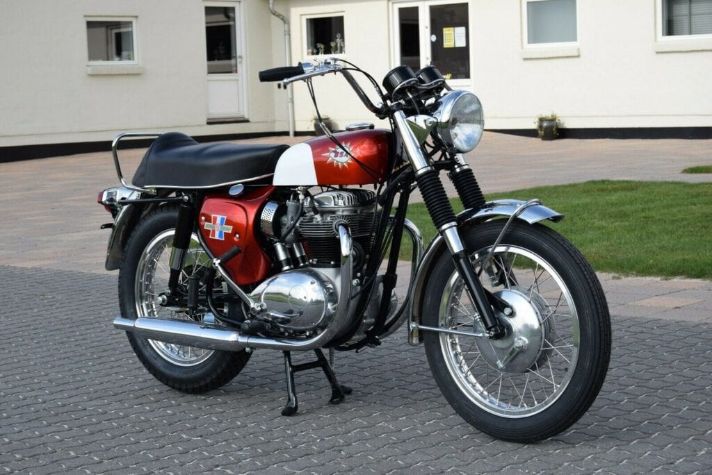 s-l1600 (4) S L1600 4 1 1024x684