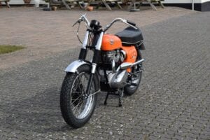 s-l1600 (7) S L1600 7 300x200